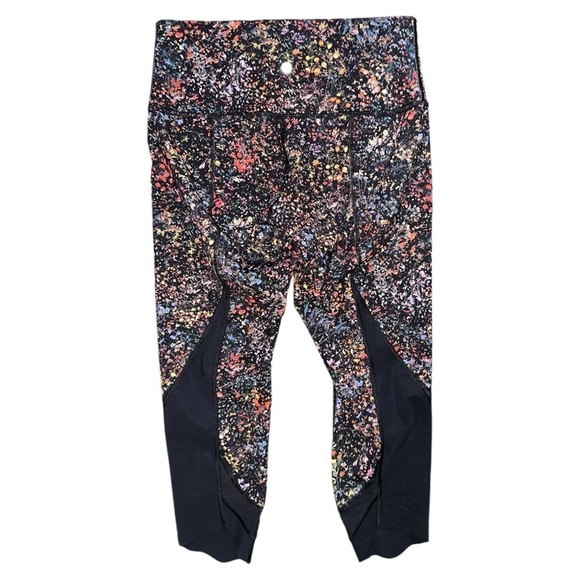 Lululemon Wunder Under Crop II Special Edition Scallop 24" Flowerescent Multi 10 - Picture 8 of 11